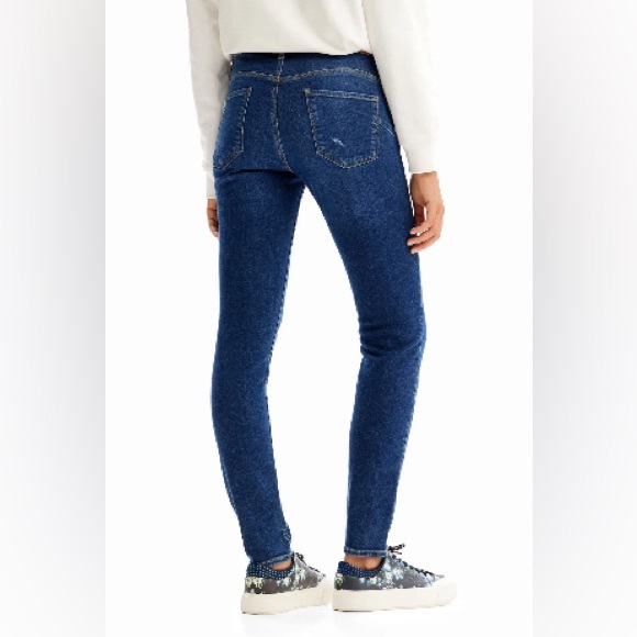 DESIGUAL embroidered skinny jeans size 38 - Picture 6 of 10